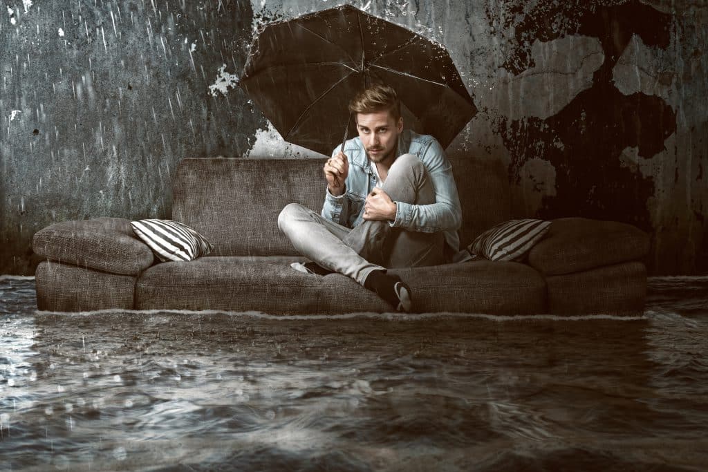 רטיבות בדירה