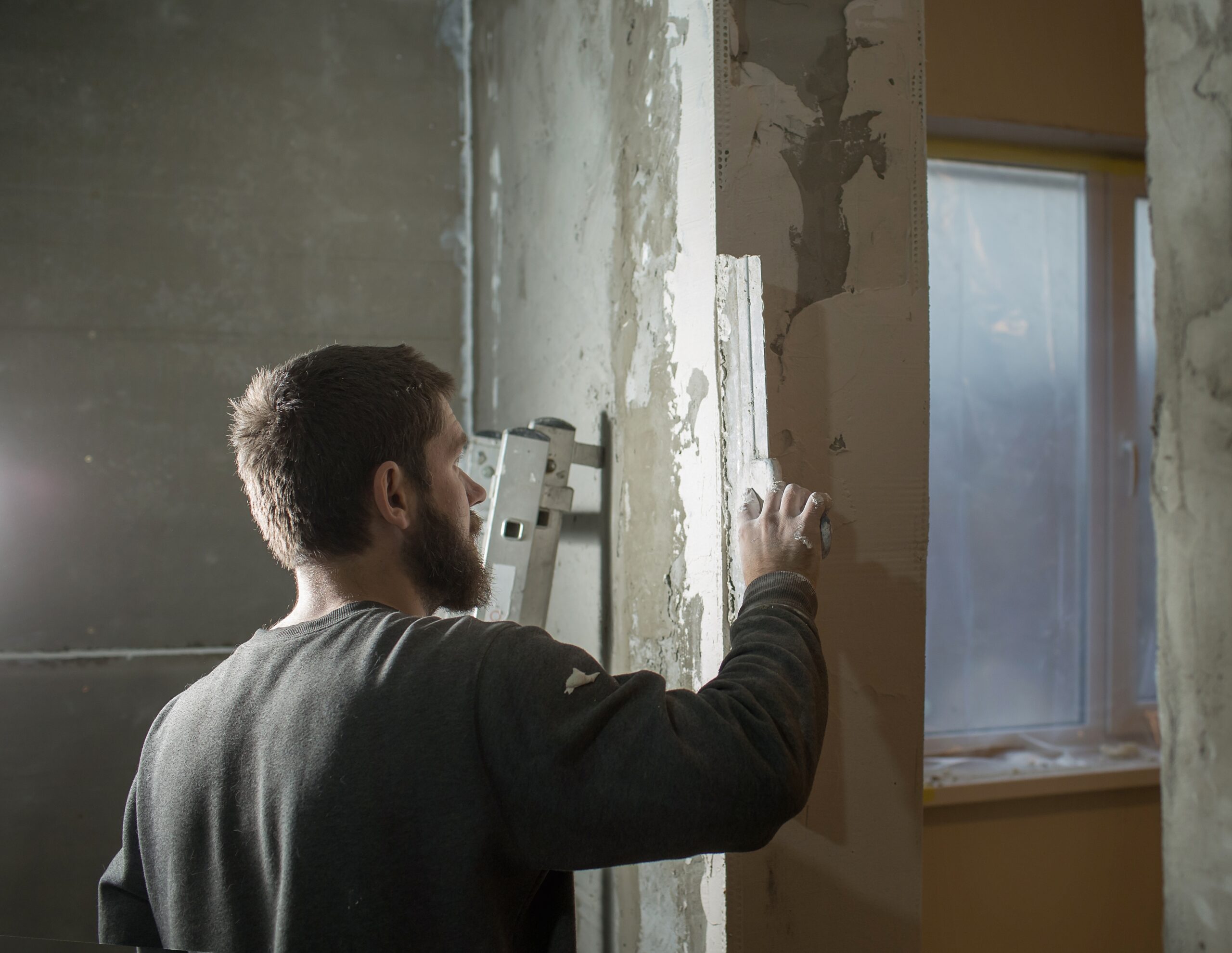 תוך כמה זמן צריך להגיש תביעת ביטוח דירה? המדריך המלא